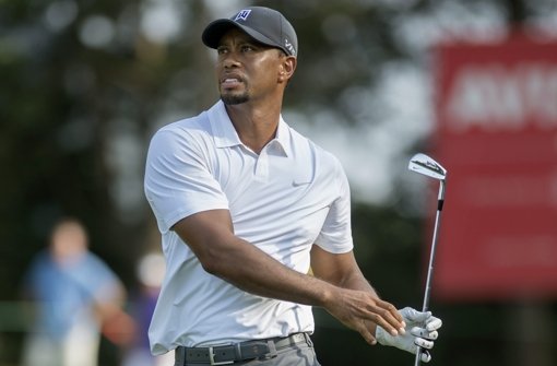 Superstar Tiger Woods ist bei seinem eigenen Turnier vorzeitig ausgeschieden. Foto: dpa