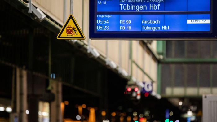 Erneuter Bahn-Warnstreik am Dienstag
