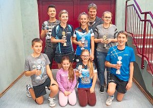 Die Schwarzwälder Jugendlichen holten beim Turnier in Mühlhausen fünf Goldmedaillen und weitere Treppchenplätze.    Foto: Maier