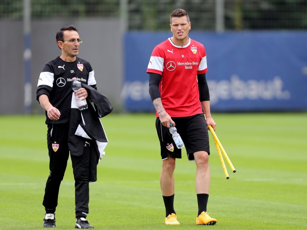 Daniel Ginczek kann zumindest wieder einige individuelle Einheiten beim VfB Stuttgart absolvieren.