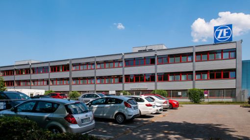 Verwaltungsgebäude von ZF in  Gelsenkirchen-Schalke (Archivbild) Foto: IMAGO/Funke Foto Services/IMAGO/Olaf Ziegler