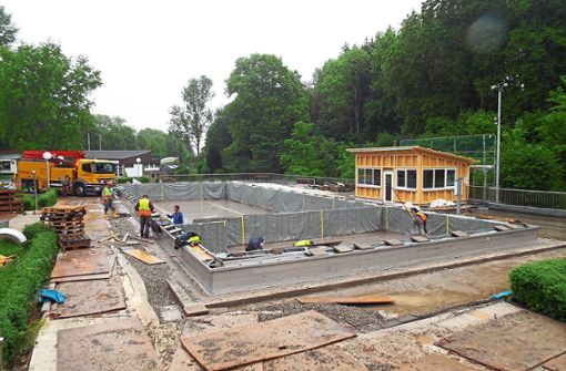 Spätestens Mitte Juli kann das Sofienbad nach Ende der Bauarbeiten am neuen Becken eröffnet werden. Foto: Schnurr