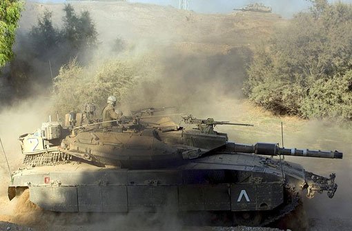 Ein israelischer Panzer in der Nähe des Gaza-Streifen. Foto: dpa