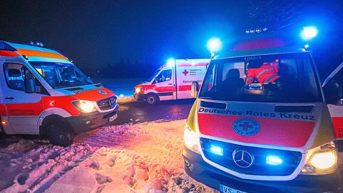 Lkw-Fahrer will Rettungswagen in Schwenningen zur Seite stellen