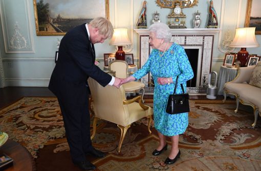 Boris Johnson bei der Queen (Archivbild) Foto: dpa/Victoria Jones