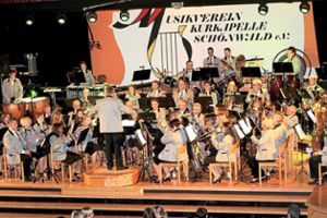 Mit Film- und Musicalmelodien bestechen die Musiker des Musikvereins Kurkapelle Schönwald beim Jahreskonzert. Foto: Schwarzwälder Bote