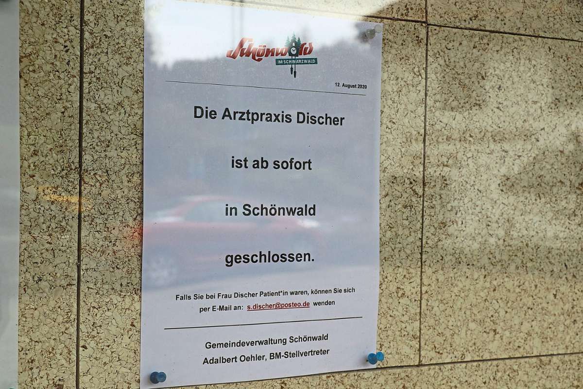 Die Gemeindeverwaltung Schönwald weist darauf hin, dass Susanne Discher ihre Praxis  aufgegeben hat.Foto: Kommert