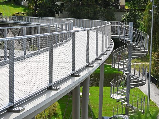 Mit Textilbeton sind komplexe Konstruktionen wie hier bei der Brücke in Albstadt-Lautlingen möglich. Foto: Eyrich