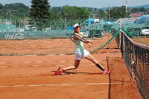 Die Konstanzerin Anna Gabric erreichte gestern bei den 18. Ladies Open in Hechingen die zweite Runde im Hauptfeld.  Foto: Ullrich Foto: Schwarzwälder-Bote