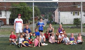 Ein Tag ganz nach dem Geschmack von jungen Dribbelkünstlern: Seinen Beitrag zum Ferienprogramm hat der Sportclub Kaltbrunn geleistet. Foto: Verein