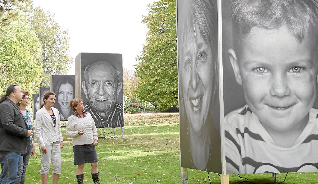 Portraitaufnahmen von Schömberger Bürgern zeigt der Fotograf Christian Popkes in einer Ausstellung im Kurpark. Foto: Archiv Foto: Schwarzwälder-Bote