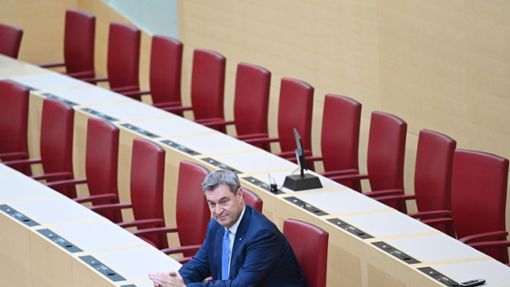 Auf der Regierungsbank: Markus Söder ist erneut zum bayerischen Ministerpräsidenten gewählt worden. Foto: dpa/Angelika Warmuth