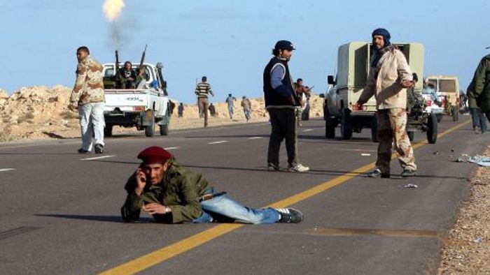Gaddafi geht weiter hart gegen Aufständische vor