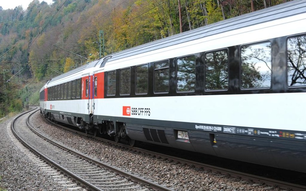 Nicht nur Züge aus der Schweiz zeigen es: Die Gäubahn ist als Nord-Süd-Verkehrsachse von Bedeutung. Foto: Hopp