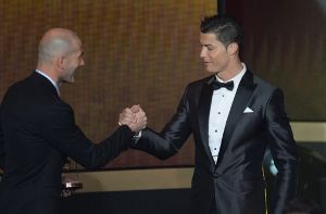 Ronaldo ist Weltfußballer des Jahres 2013 Foto: dpa
