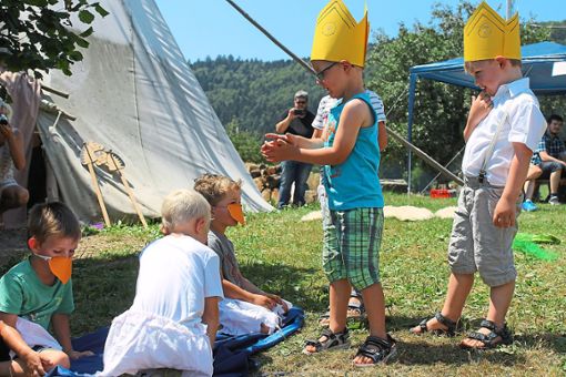 Beim Sommerfest des Waldkindergartens bezauberten die Kinder mit einem Märchenspiel. Archivfoto: Störr Foto: Schwarzwälder Bote