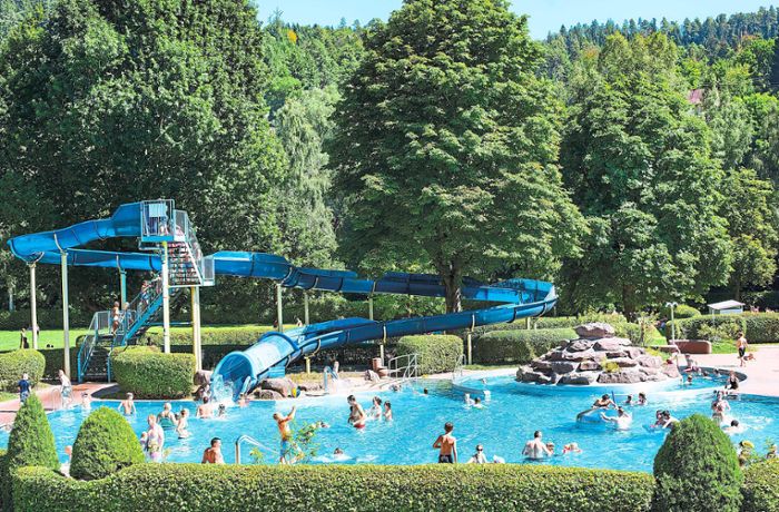 Freibad in Bad Liebenzell: Glänzende Bilanz über zu Ende gehende Saison gezogen