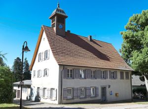 Das ehemalige Schulhaus in Edelweiler soll zu einer Gemeinschaftseinrichtung werden.  Foto: Stadler