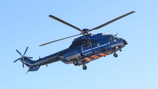 Ein Hubschrauber der Bundespolizei war wegen eines Überwachungsfluges im Kreis Calw unterwegs. Foto: Jonas Walzberg/dpa/Jonas Walzberg