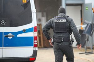 An den Durchsuchungsaktionen in Schwenningen waren auch Spezialkräfte der Polizei beteiligt. Foto: Eich/Archiv