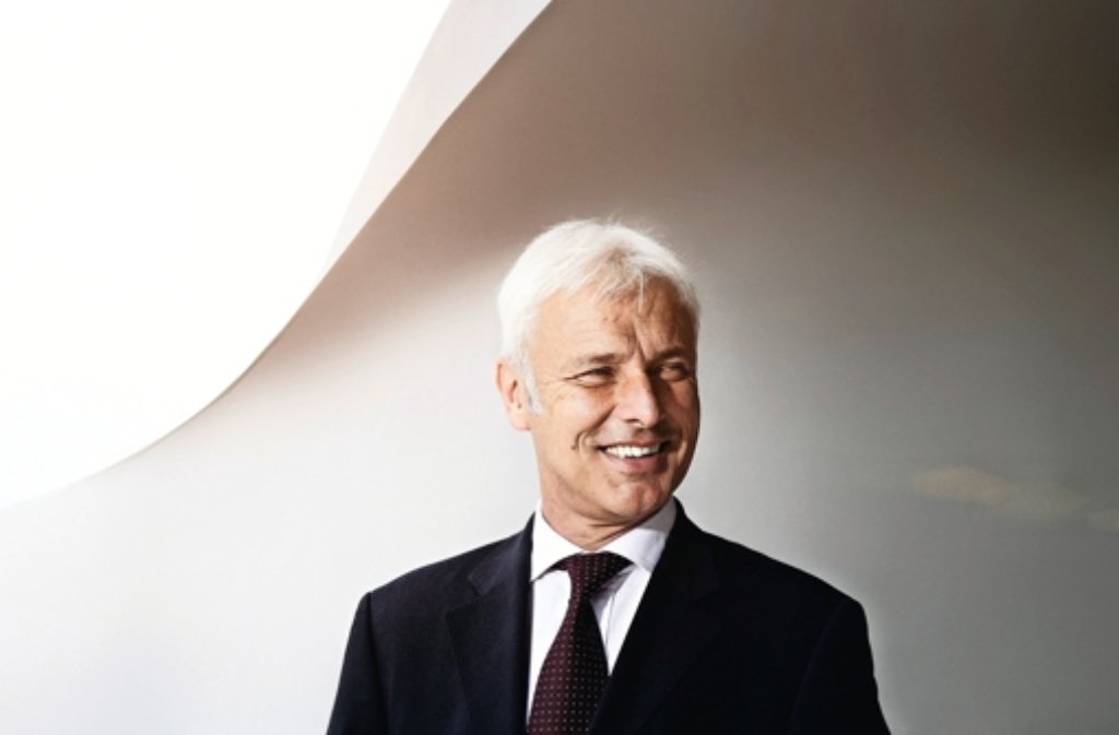 Matthias Müller, neuer Vorstandsvorsitzender, ist 1953 geboren. Seit 2010 arbeitet er bei Porsche. Müller folgt auf Winterkorn an der Spitze des Volkswagen-Konzerns.