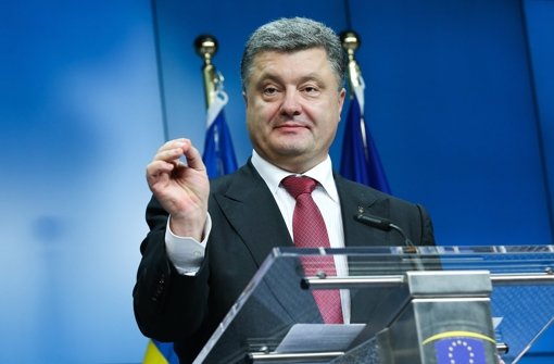Der ukrainische Präsident Petro Poroschenko hat die Waffenruhe im Osten des Landes um drei Tage verlängert. Foto: dpa