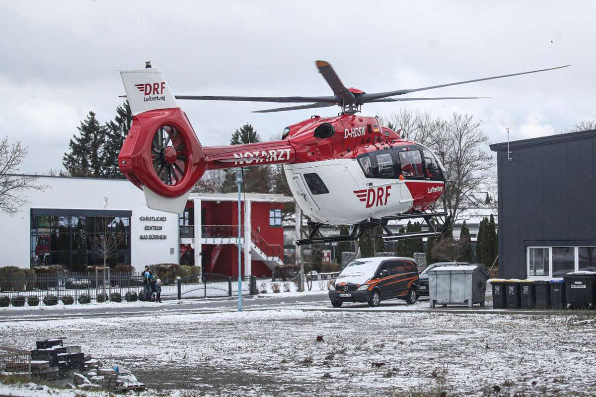 Rettungshubschrauber im Einsatz: Zwei Verletzte bei Verpuffung in Bad Dürrheim