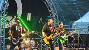 Corona-Krise: Rockbands treten in Autokino auf