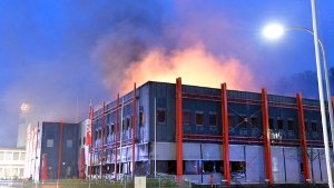 Großfeuer bei Würth in Niedernhall