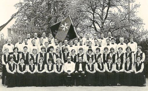 Der Gemischte Chor im Jahr 1980 Foto: Verein Foto: Schwarzwälder Bote