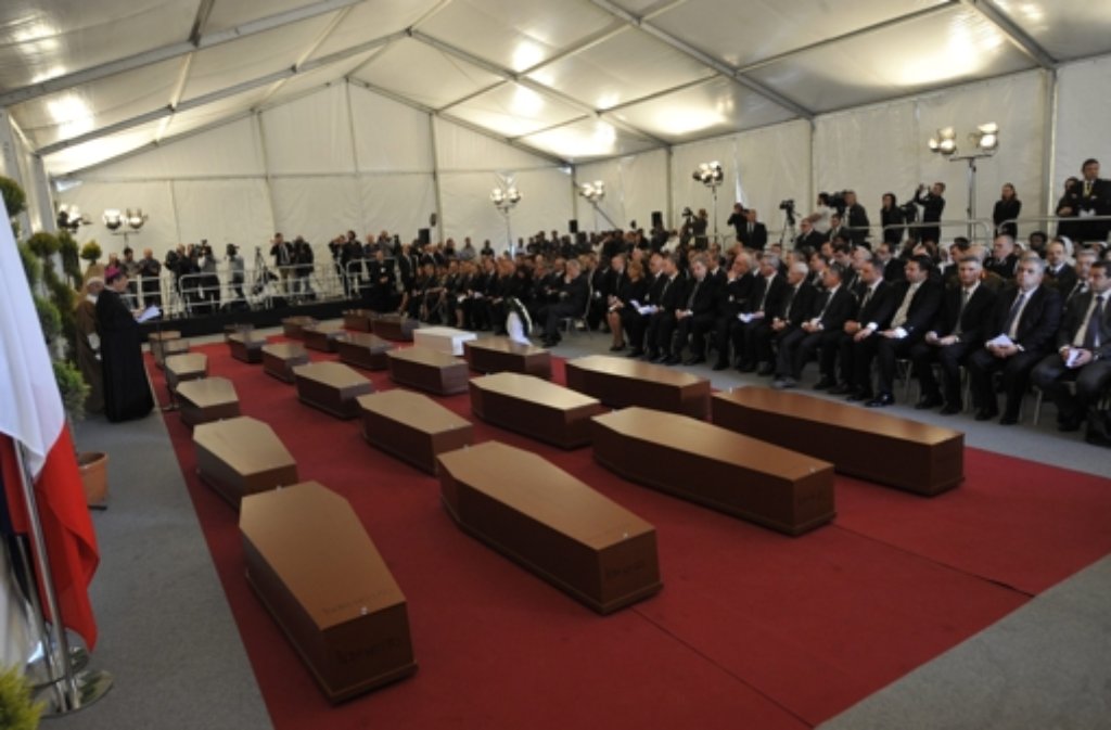 Mit einer Trauerfeier auf Malta ist den 24 geborgenen Todesopfern der Flüchtlingskatastrophe im Mittelmeer gedacht worden. Foto: dpa