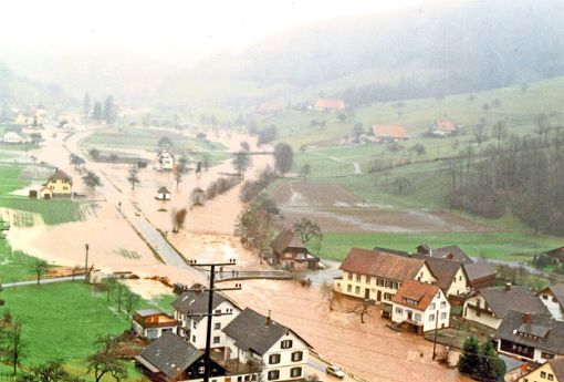 Bedrohlich ist das Hochwasser in Oberwolfach-Grünach 1990/1991 gewesen. (Archivfoto) Foto: Haas