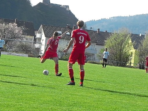 Patrick Schmider (am Ball) erzielte zuletzt in Lahr den wichtigen Ausgleichstreffer. Foto: Hug Foto: Schwarzwälder-Bote