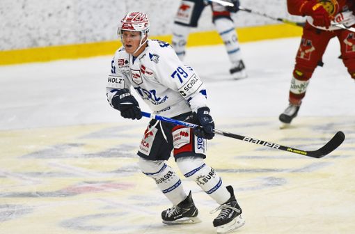 Schwenningens Schweden-Import Patrik Lundh soll ein absoluter Führungsspieler bei den Wild Wings werden. Foto: Sigwart