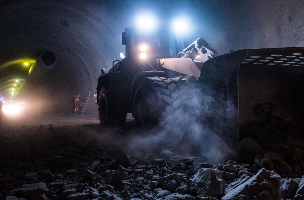 Nicht nur der Tunnelbau für Stuttgart 21 läuft rund um die Uhr Foto: Lichtgut/Max Kovalenko