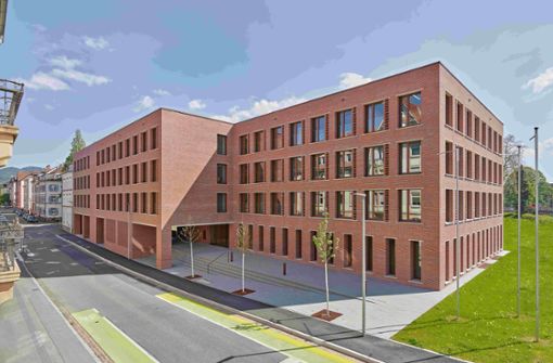 Das neue Gebäude des Offenburger Finanzamts befindet sich in unmittelbarer Nähe zum Hauptbahnhof. Foto: Bernhard Stauss Photographie Freiburg