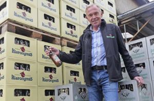 Braumeister Jörg Lusch leitet die Schmieheimer Schlossbrauerei Stöckle in siebter Generation und hat das „Hieronymus“-Bier auf den Markt gebracht. Foto: Piskadlo