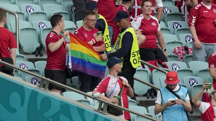 Dänischer Verband:Fan mit Regenbogenfahne war nicht stark betrunken