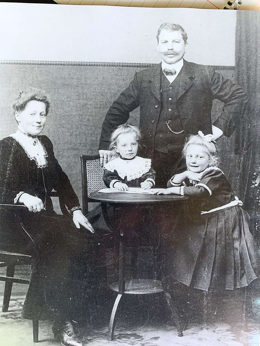 Ein Familienbild aus glücklicheren Tagen: Sophie Bayer (links)   wurde 1940 in Grafeneck umgebracht.