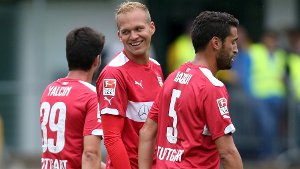 VfB Stuttgart ballert, Abdellaoue verletzt sich