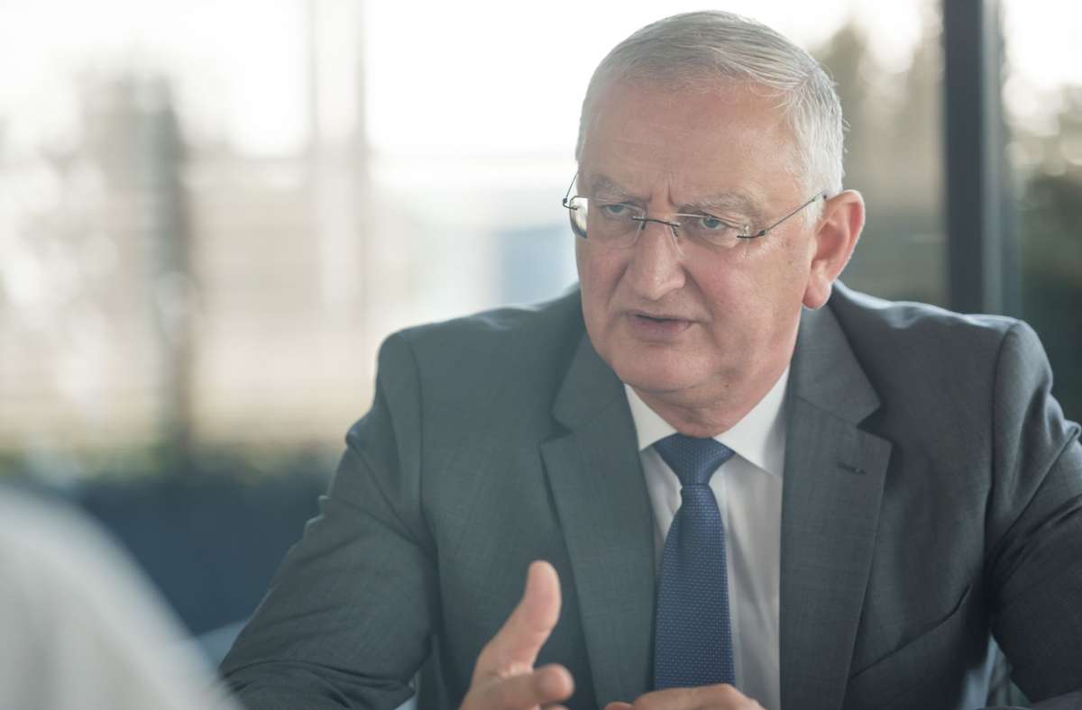 Sparkassenpräsident Schneider: „Bei der Inflation wird einem himmelangst“