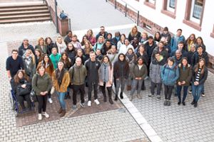 50 neue Auszubildende und Studierende treffen sich in Heiligenbronn, um einen Einblick in die Stiftung St. Franziskus Heiligenbronn zu erhalten.  Fotos: Stiftung Foto: Schwarzwälder Bote