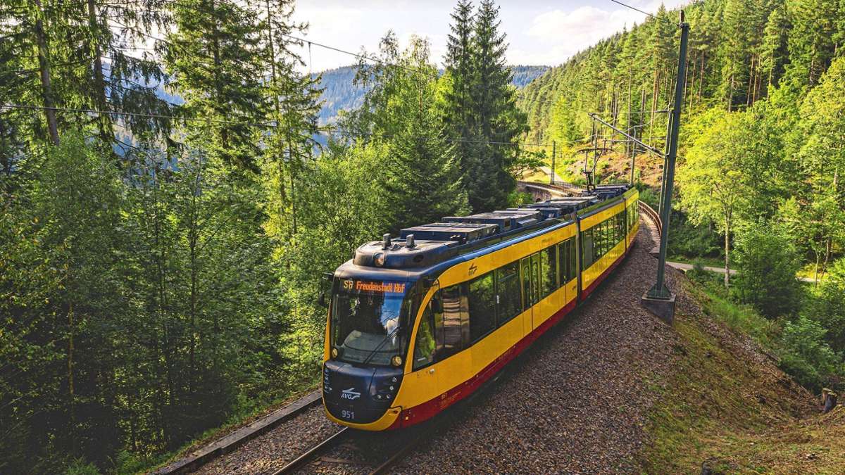 Strecke von Karlsruhe nach Freudenstadt: Und wieder gibt es Sperrungen auf der Murgtalbahn