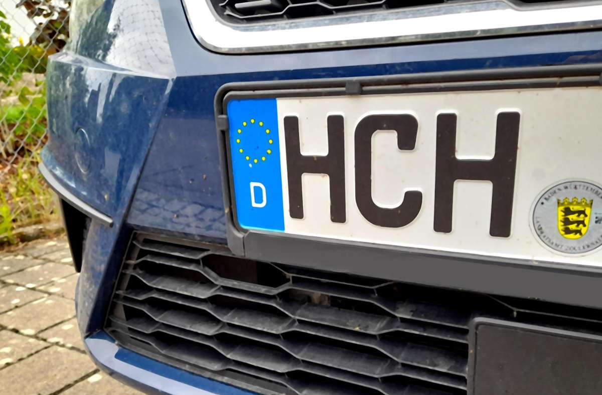 Ist nicht nur in Hechingen, sondern im ganzen Zollernalbkreis zu sehen: das HCH-Kennzeichen. Foto: Gern