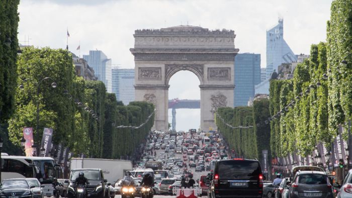 Paris bremst die Autofahrer aus