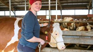 Astrid Walter aus Behla liebt ihre Arbeit auf dem Bauernhof