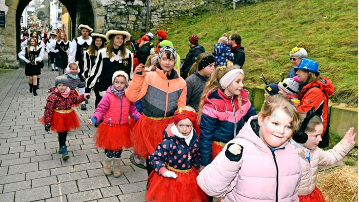 Närrisches Treiben: 1300 Kinder feiern bunte Fasnet in Horb