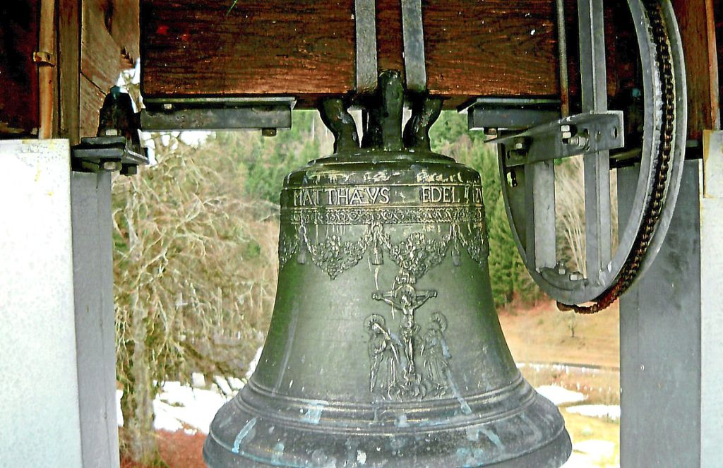 Die Glocke vom Untergefellhof in  Gremmelsbach stammt ebenfalls aus Straßburg. .