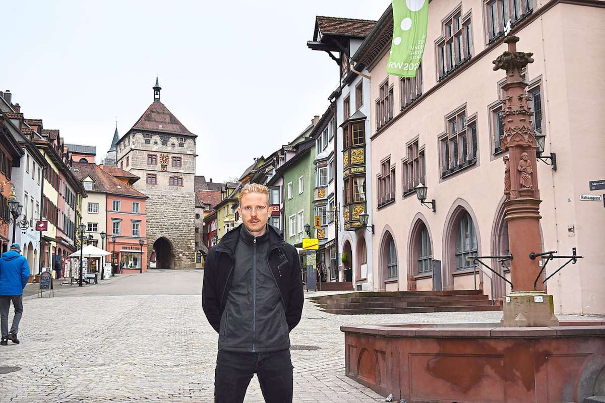 Stadtschreiber  Valentin Moritz nutzt seine Zeit in Rottweil nun anders  als geplant.Foto: Zelenjuk Foto: Schwarzwälder Bote