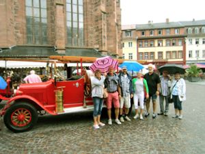 Die Melchinger Kameraden unterwegs in der Heidelberger Fußgängerzone. Foto: privat Foto: Schwarzwälder Bote